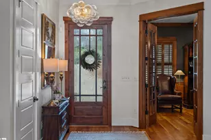 341 Riverside Dr, Greenville, SC 29605 - Photo 4