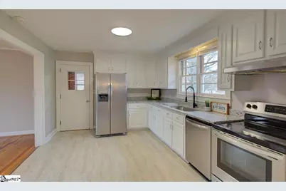 7998 Moorefield Memorial Highway, Liberty, SC 29657 - Photo 12