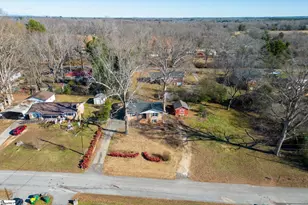 19 Spring St, Williamston, SC 29697 - Photo 18