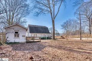 7 Courtney Cir, Greenville, SC 29617 - Photo 10