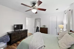 687 Robinson Rd, Greer, SC 29651 - Photo 32