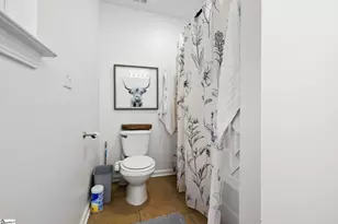 687 Robinson Rd, Greer, SC 29651 - Photo 34