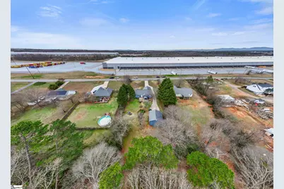 687 Robinson Road, Greer, SC 29651 - Photo 10