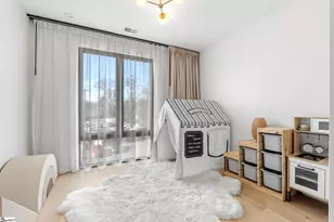 12 Elizabeth St, Greenville, SC 29609 - Photo 18