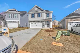 244 Brown Cir, Easley, SC 29642 - Photo 2