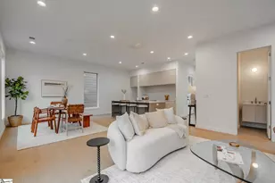 11 Mount Zion Ave, Greenville, SC 29609 - Photo 4