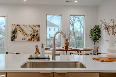 11 Mount Zion Avenue, Greenville, SC 29609 - Photo 8