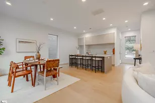 11 Mount Zion Ave, Greenville, SC 29609 - Photo 6