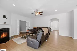 105 Damascus Dr, Simpsonville, SC 29681 - Photo 14