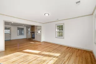 1 Alpine Dr, Taylors, SC 29687 - Photo 4