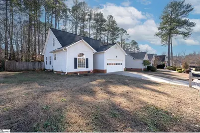 9 Colombard Court, Mauldin, SC 29662 - Photo 2