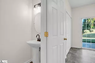 604 Graythorn Ln, Greenville, SC 29607 - Photo 10