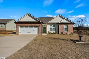 213 Boggs Rd, Belton, SC 29627 - Photo 4