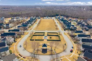 208 Carilion Ln, Greenville, SC 29617 - Photo 40