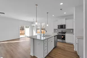 415 Belgrove Wy, Easley, SC 29640 - Photo 8