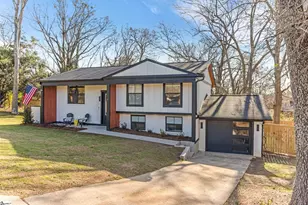 7 Copeland Ct, Greenville, SC 29607 - Photo 2