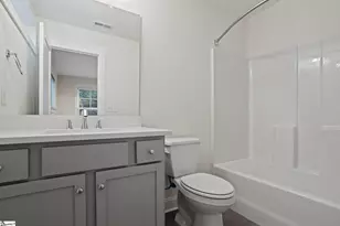 106 Hilton St, Greenville, SC 29607 - Photo 18