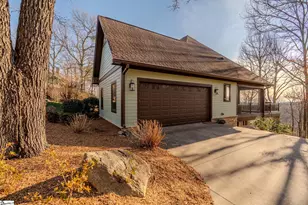 202 Eagle Rock Rd, Landrum, SC 29356 - Photo 6