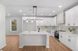 301 Front St, Easley, SC 29642 - Photo 2