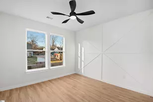 301 Front St, Easley, SC 29642 - Photo 34