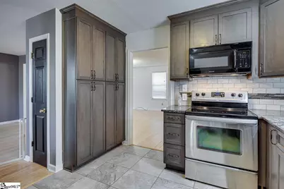 1301 Winding Way, Taylors, SC 29687 - Photo 12