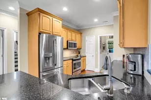 225 Bouchillion Dr, Greenville, SC 29615 - Photo 8