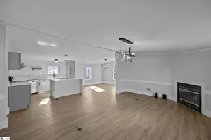 310 Walnut Ct, Fountain Inn, SC 29644 - Photo 4