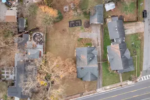 11 Perry Rd, Greenville, SC 29609 - Photo 36