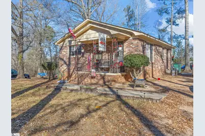 204 Martha Dendy Drive, Clinton, SC 29325 - Photo 2