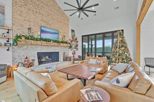 1425 S Harper St, Laurens, SC 29360 - Photo 8