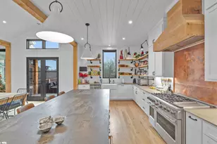 1425 S Harper St, Laurens, SC 29360 - Photo 12