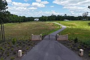 1425 S Harper St, Laurens, SC 29360 - Photo 2