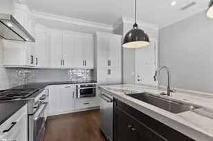 110 N Markley St, Greenville, SC 29601 - Photo 4