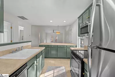 320 Oak Knoll Court, Seneca, SC 29678 - Photo 6