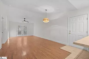 320 Oak Knoll Ct, Seneca, SC 29678 - Photo 10