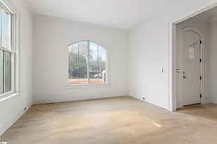 210 W Mountainview Ave, Greenville, SC 29609 - Photo 18
