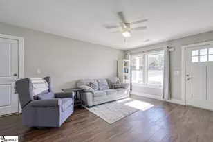 440 Foliage Ct, Inman, SC 29349 - Photo 6