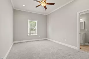 38 4th Ave, Greenville, SC 29611 - Photo 16
