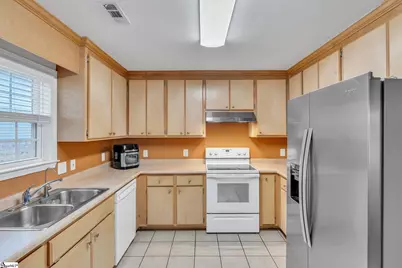 624 Ruddy Creek Circle, Greer, SC 29651 - Photo 8