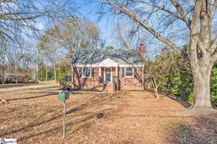 712 Florence St, Gaffney, SC 29340 - Photo 2
