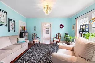 106 Memorial Dr, Greer, SC 29650 - Photo 8