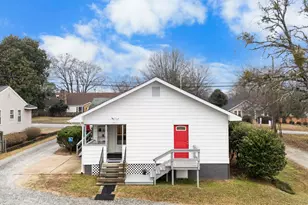 106 Memorial Dr, Greer, SC 29650 - Photo 32