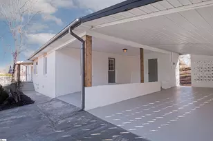 318 Elljean Rd, Easley, SC 29640 - Photo 10