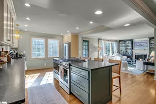 19 Rock Creek Dr, Greenville, SC 29605 - Photo 6