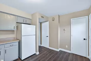 1436 Dover Rd, Spartanburg, SC 29301 - Photo 10