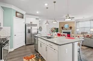 607 Raleighwood Ln, Simpsonville, SC 29681 - Photo 14