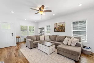 7 Railroad St, Greenville, SC 29607 - Photo 4