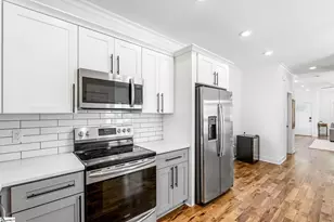 7 Railroad St, Greenville, SC 29607 - Photo 12