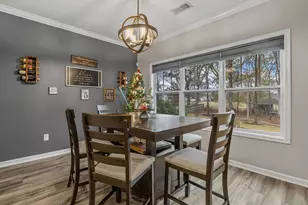 655 Autumn Breeze Walk, Inman, SC 33153 - Photo 12