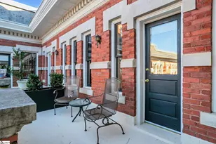 400 E Washington St, Greenville, SC 29601 - Photo 20